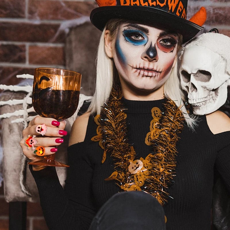 🔥 ÚLTIMO DÍA DE PROMOCIÓN - 50% DE DESCUENTO 🎃👻 Anillos Luminosos LED de Halloween (Set de 50 unidades) 😍