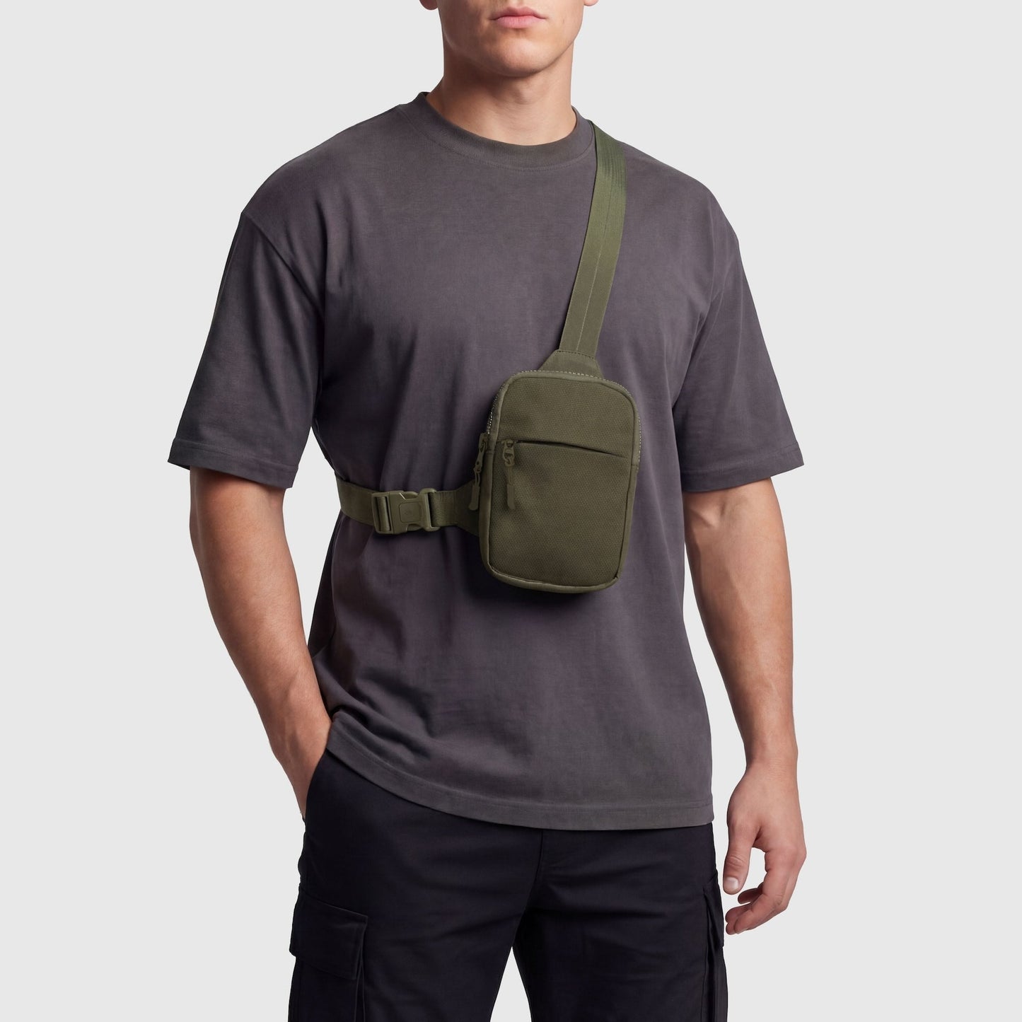 🎒🔒 Bolsa bandolera de viaje 2.0 – Antirrobo, tejido 500D ultraresistente y compartimentos ocultos para máxima seguridad 🛡️✈️