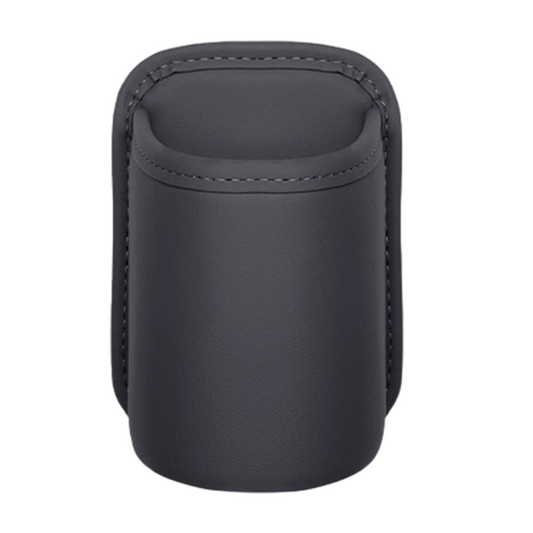 🥳¡OFERTA 2026!🥳💞¡MÁS DE 50K VENDIDOS!🚗🧺 50% DE DESCUENTO. Portavasos de cuero para puerta de coche: boca ancha, fácil acceso a bebidas y teléfono. Fijación segura por clip. Cuero PU, resistente y con estilo. 🛡️✨