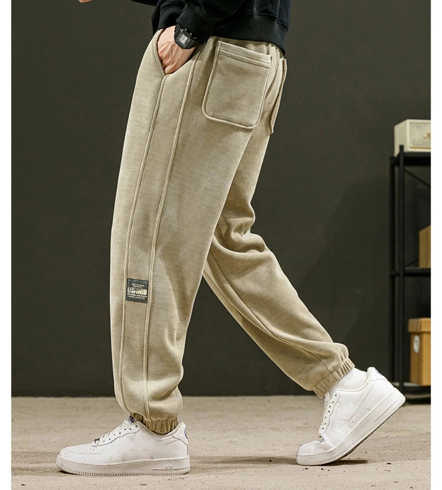 Tejido de pana Pantalones suaves casuales de los hombres